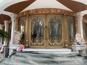 Khám Phá Bí Mật Cổng Nhôm Đúc Giá Rẻ: Mua Ngay, Tiết Kiệm Lớn