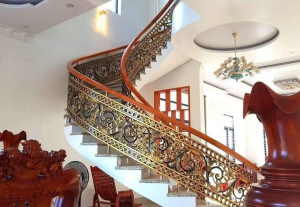 Bí Quyết Lựa Chọn Cầu Thang Nhôm Đúc Hoàn Hảo cho Biệt Thự Bậc Nhất